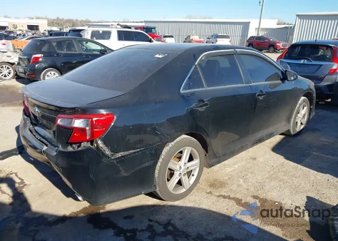 2014 Toyota Camry Se z USA, uszkodzony, nr VIN 4T1BF1FK4EU409829